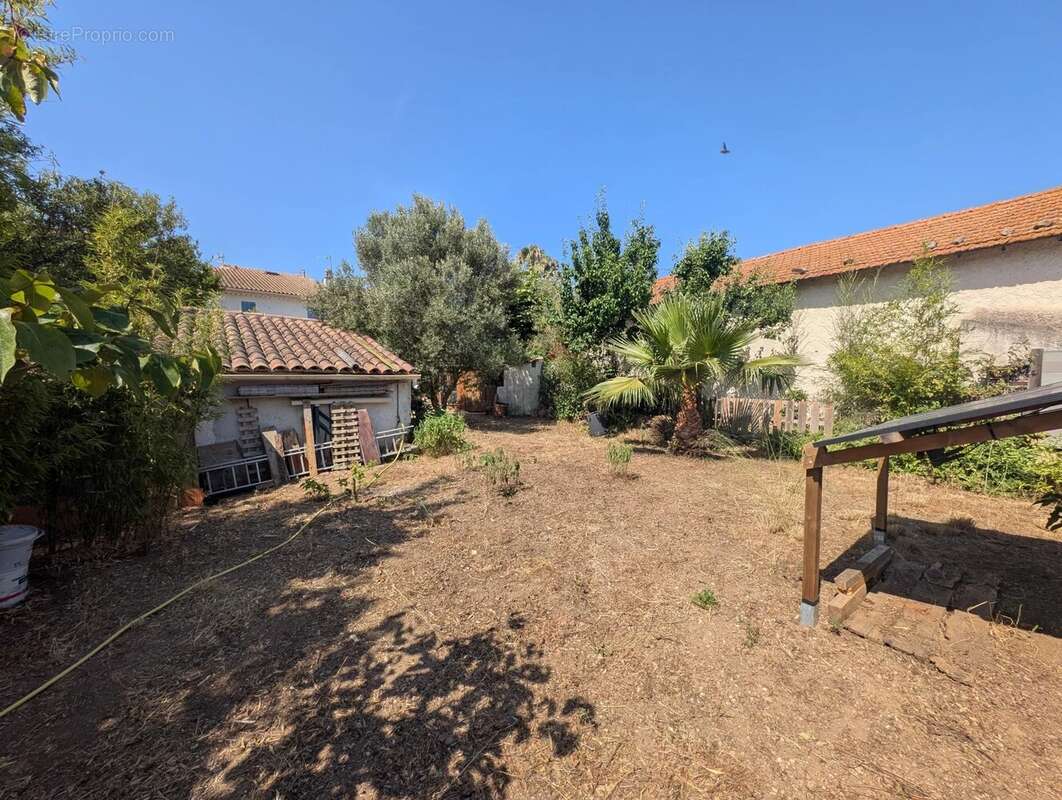 Maison à SIX-FOURS-LES-PLAGES