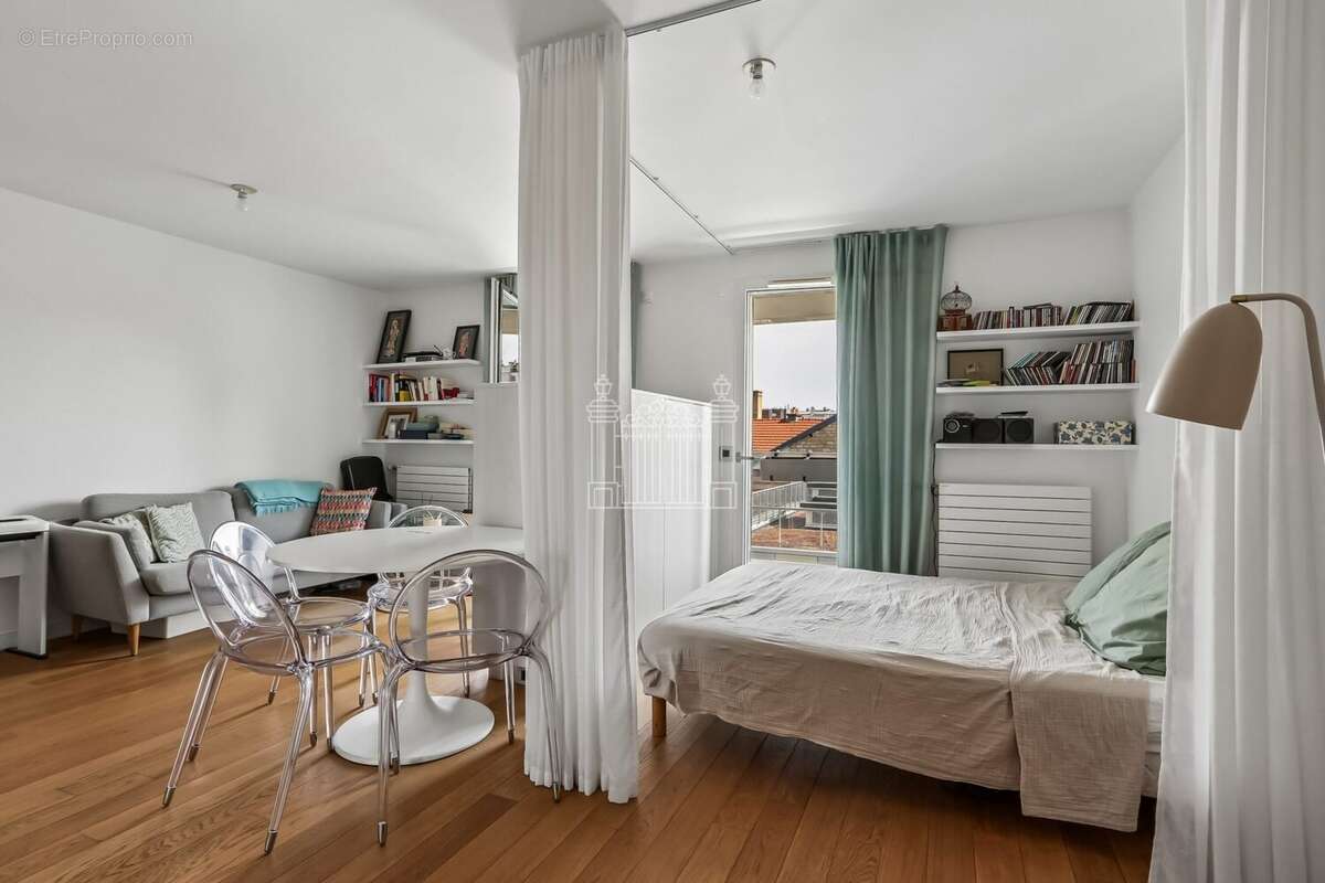 Appartement 42 m² à Paris-15e  - photo 4