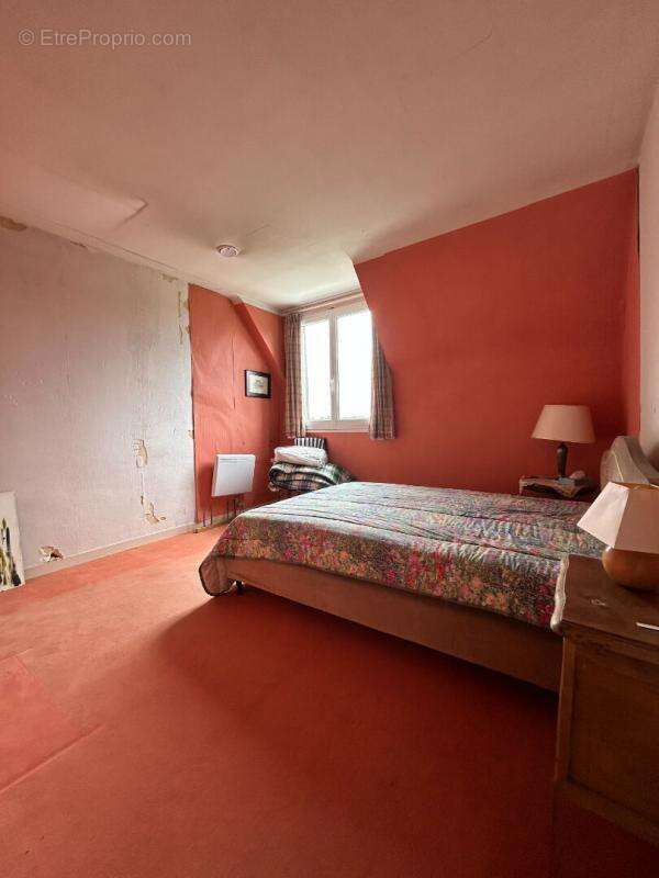 14100 Hermival  Maison 8 pièces 7000 m² de terrain 279 000 Euros - photo 12