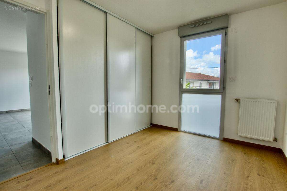 Appartement T2 en R+1 sur EAUNES (31600) - photo 7