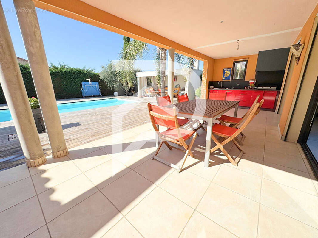 Maison à CORNEILLA-LA-RIVIERE