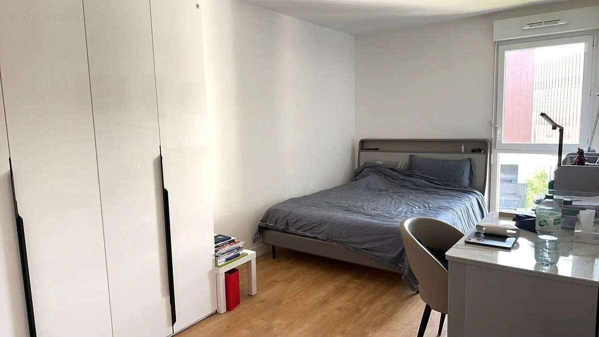 Appartement à ROMAINVILLE