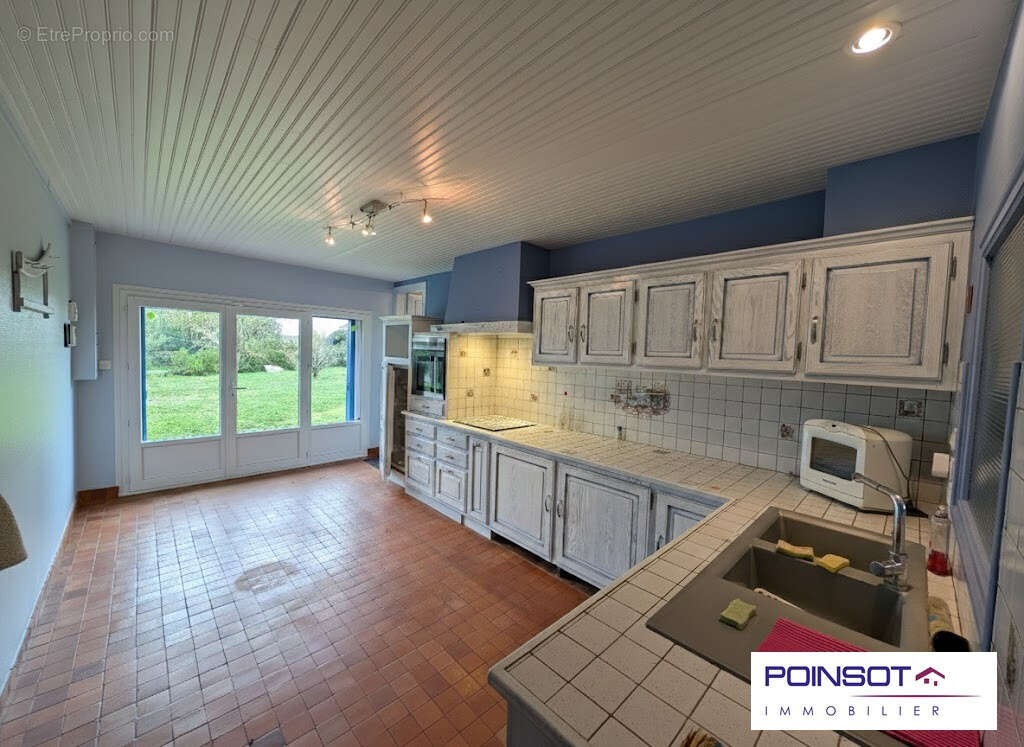 Maison à JUIGNE-SUR-LOIRE