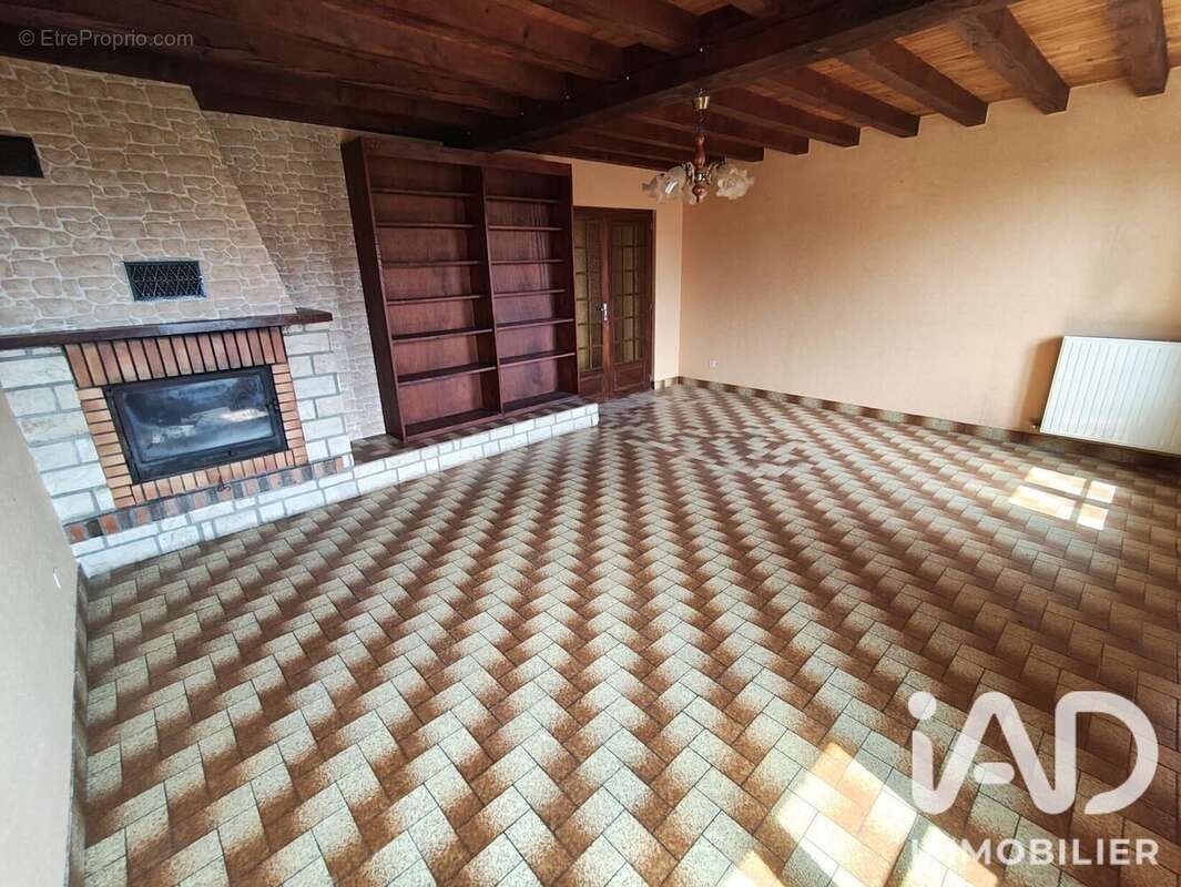 Maison 163 m² à Vougy  - photo 8