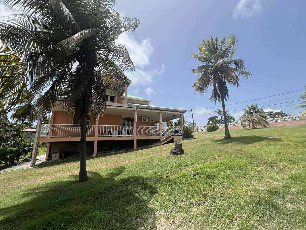 Maison à SAINT-FRANCOIS