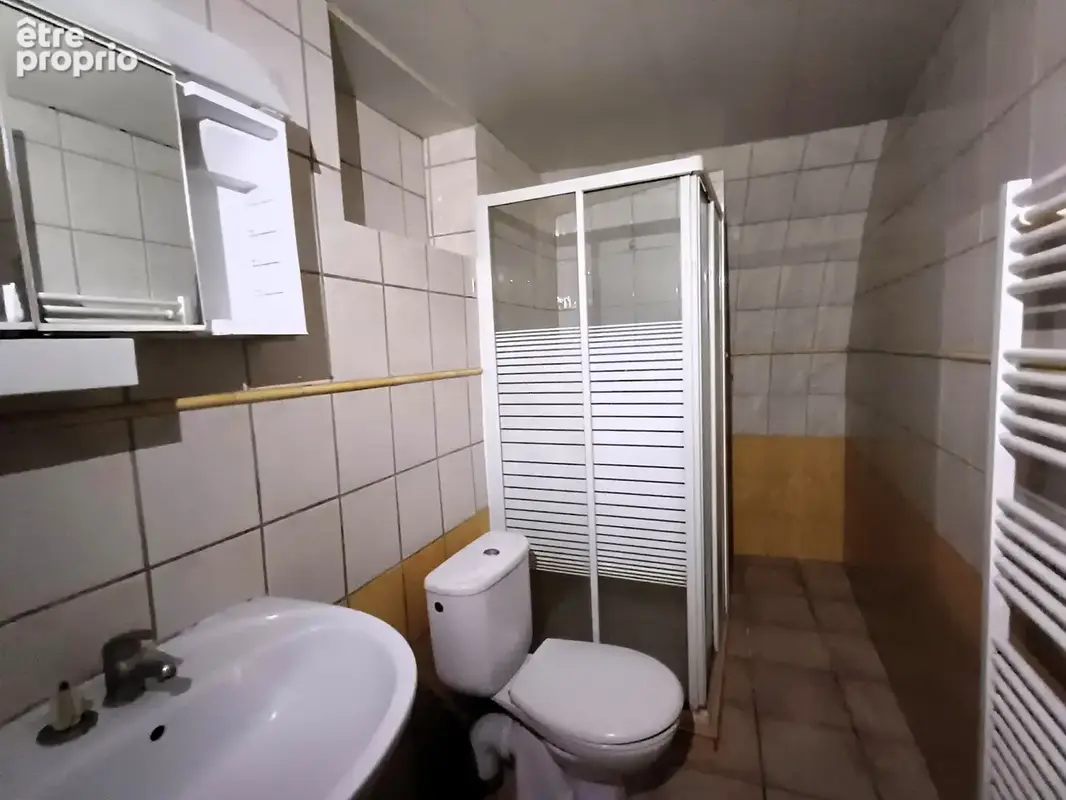 Appartement 67 m2 en rez-de-chaussée : rendement locatif brute de 11 % ! - photo 5