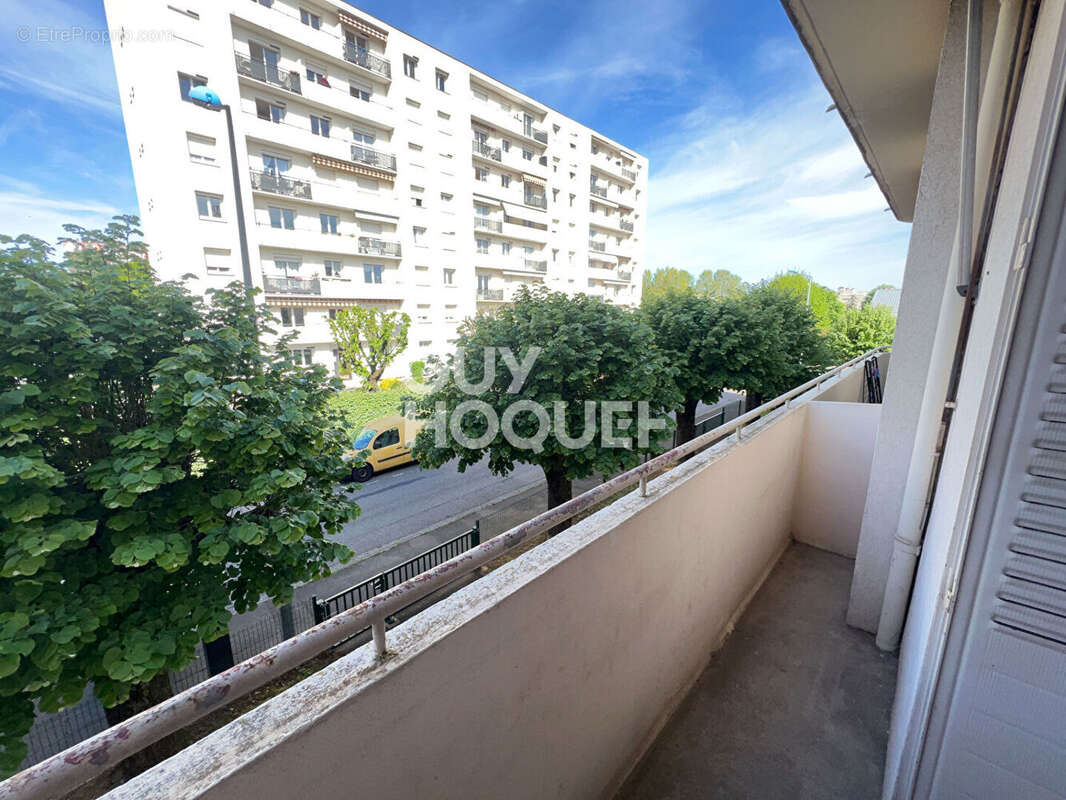 Appartement à CALUIRE-ET-CUIRE