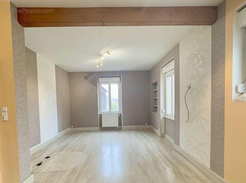 Maison à CIREY-SUR-VEZOUZE