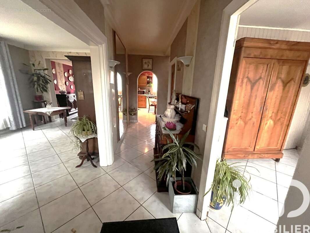 Photo 6 - Maison à VILLENEUVE-LE-ROI