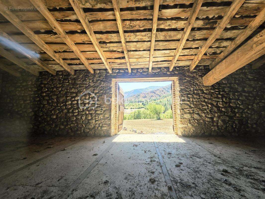 Ancienne ferme de caractère sur 3,4 hectares – Un cadre de vie exceptionnel aux portes de Die - photo 29