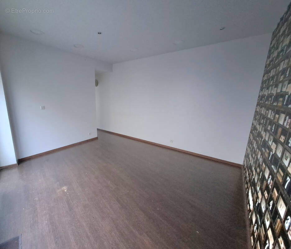 Commerce à TREBEURDEN