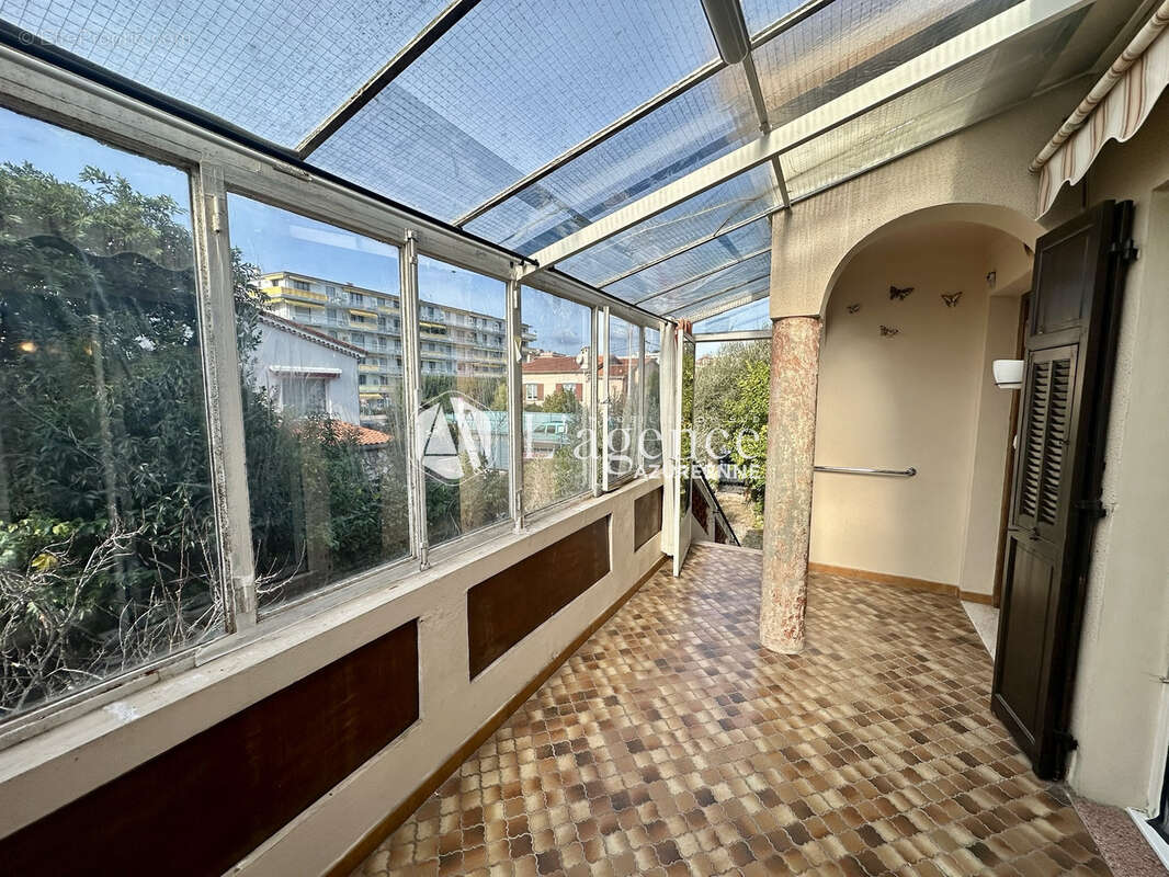 Maison à CAGNES-SUR-MER