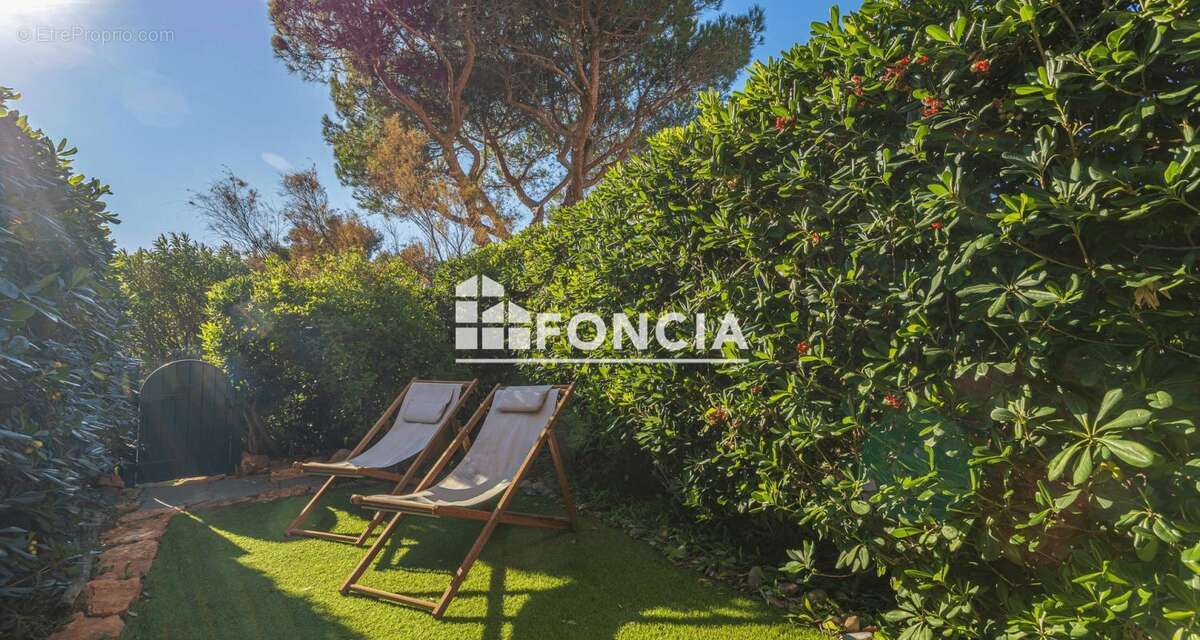 Appartement à SAINT-MANDRIER-SUR-MER