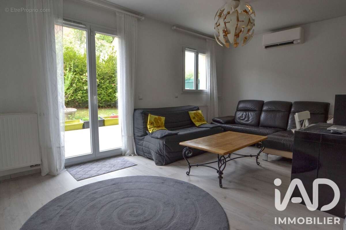 Maison 93 m² à L'hay-Les-Roses  - photo 2