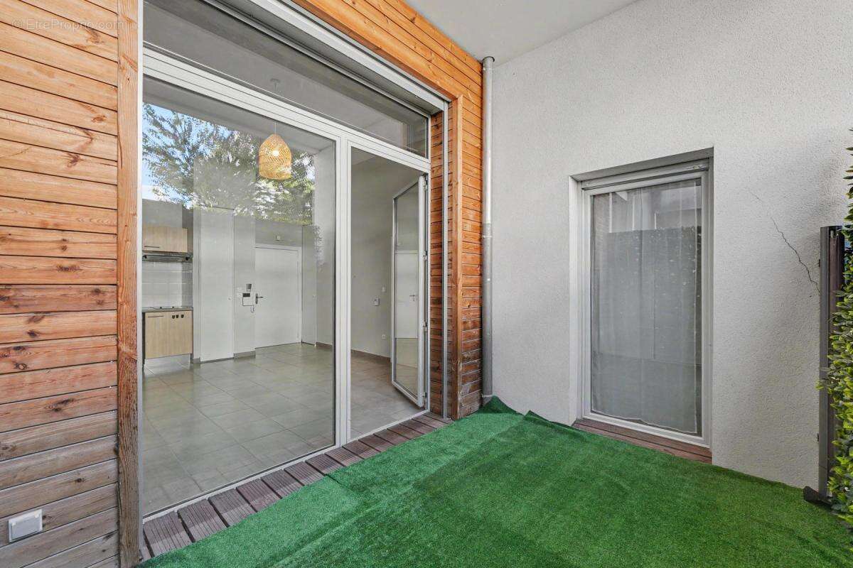 BALMA VIDAILHAN : Appartement T2 – 45 m² avec Terrasse et Parking Privatif - photo 4