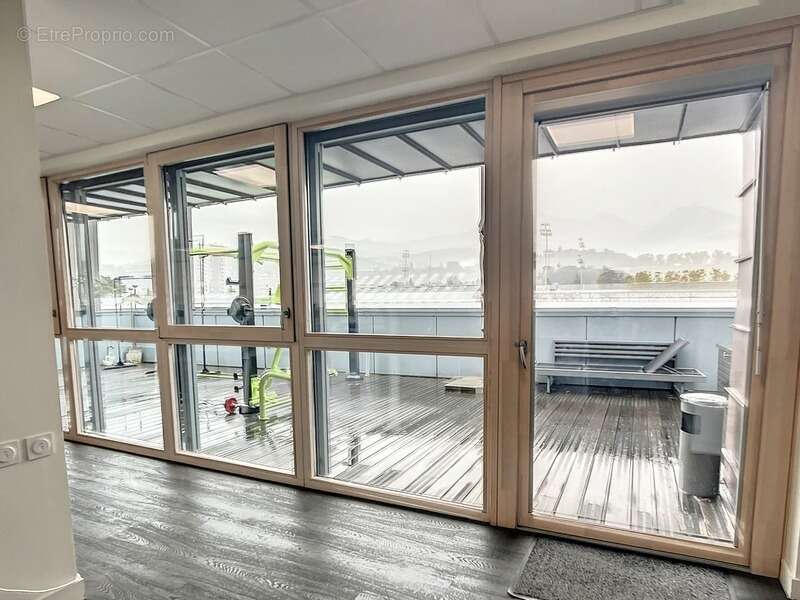 Commerce à CHAMBERY