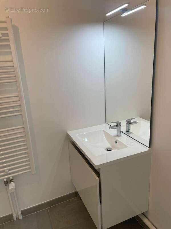 Appartement à LA RICHE