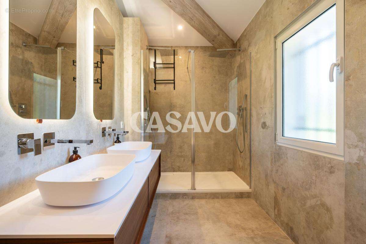 Maison à AIX-EN-PROVENCE