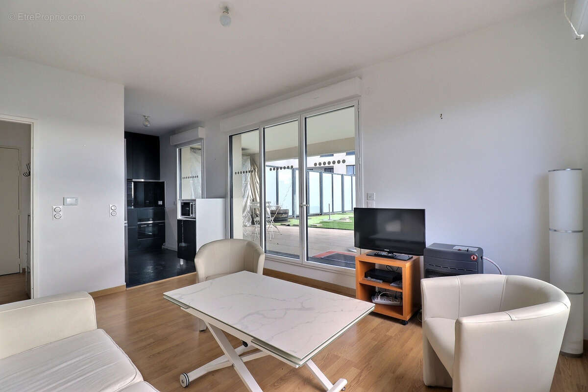 Bordeaux - terrasse exceptionnelle de 100 m2 - appartement  coté jardin au calme absolu - photo 7