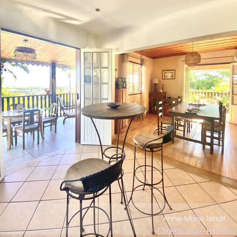 Maison à L&#039;ETANG-SALE