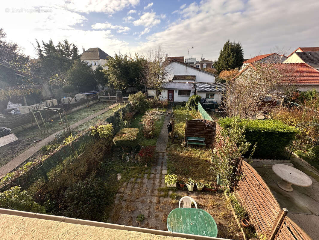 Maison à STAINS