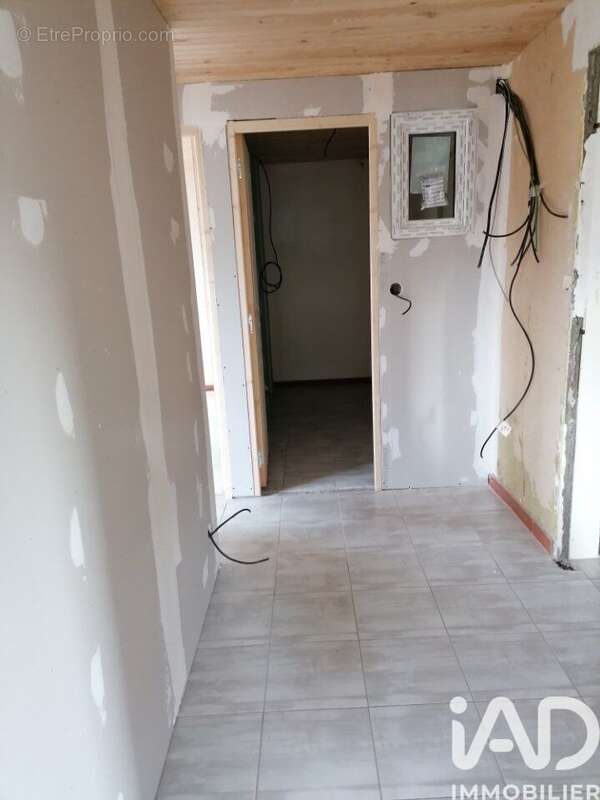 Photo 3 - Maison à ARCES