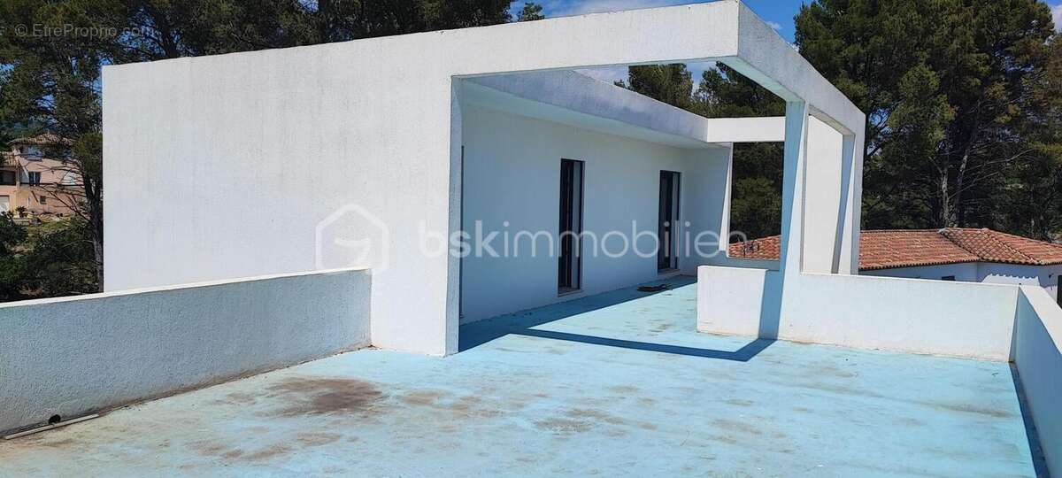 Maison Comtemporaine neuve T4 130 m2 - photo 6