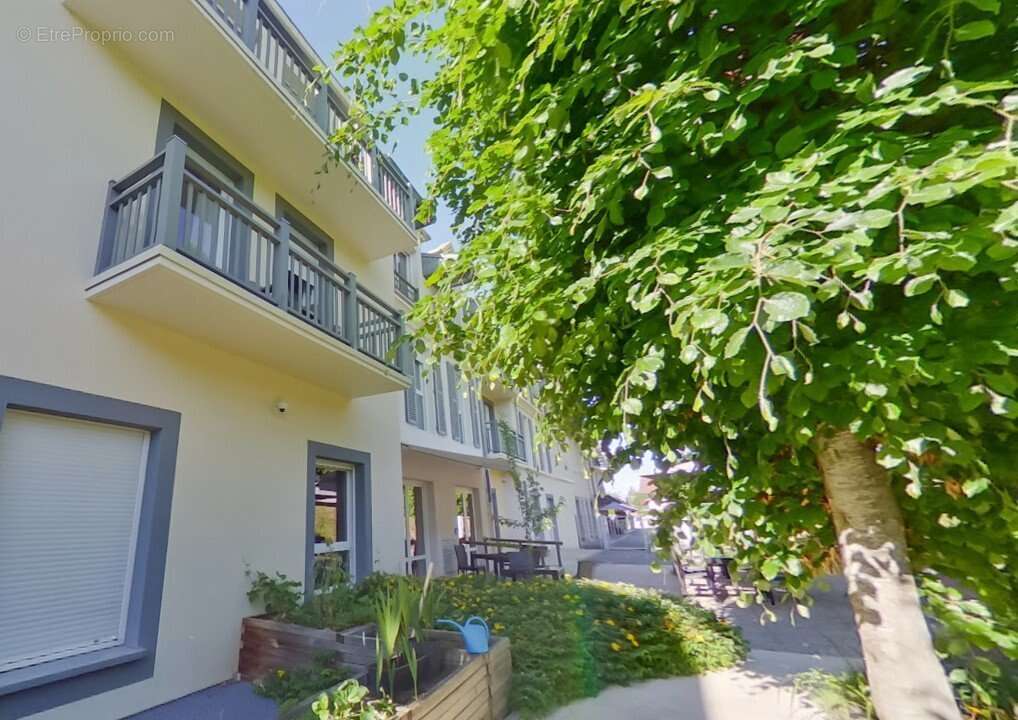 Appartement à EVIAN-LES-BAINS