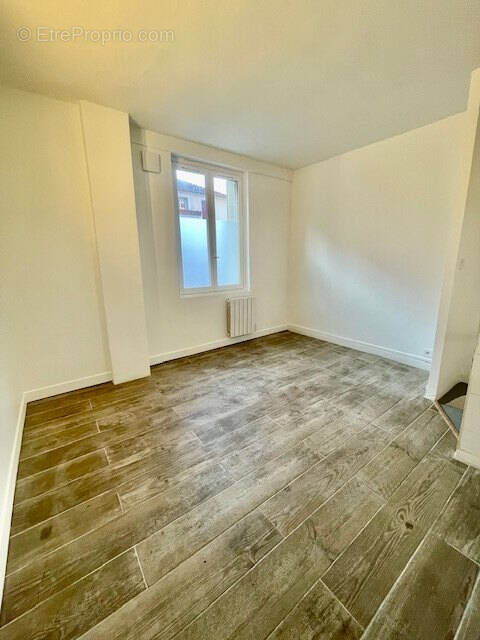 Appartement à MAISONS-ALFORT