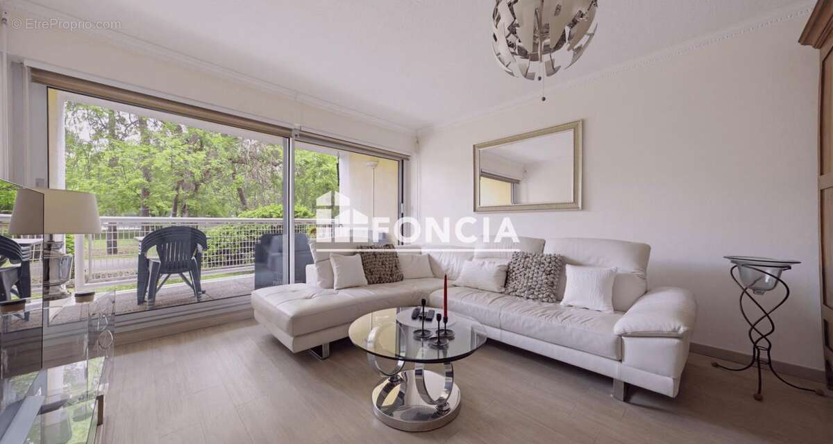Appartement à LE BOUSCAT