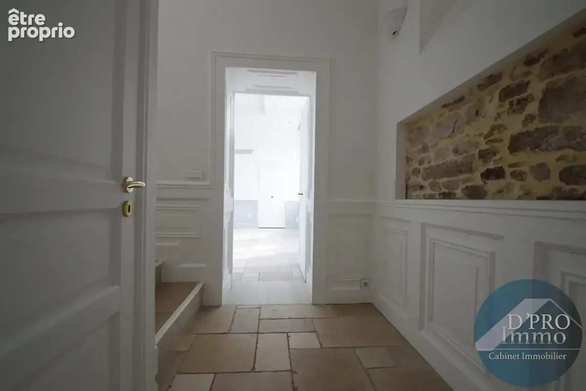 Maison bourgeoise à vendre à Vertou - 7 pièces, 203,69 m², terrain 4300 m² - photo 5