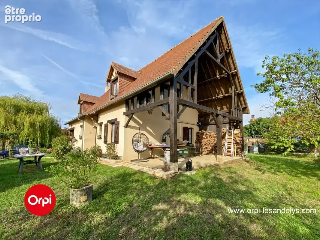Maison traditionnelle à Vendre - Vallée de Seine - 4 chambres - sous-sol total - photo 3