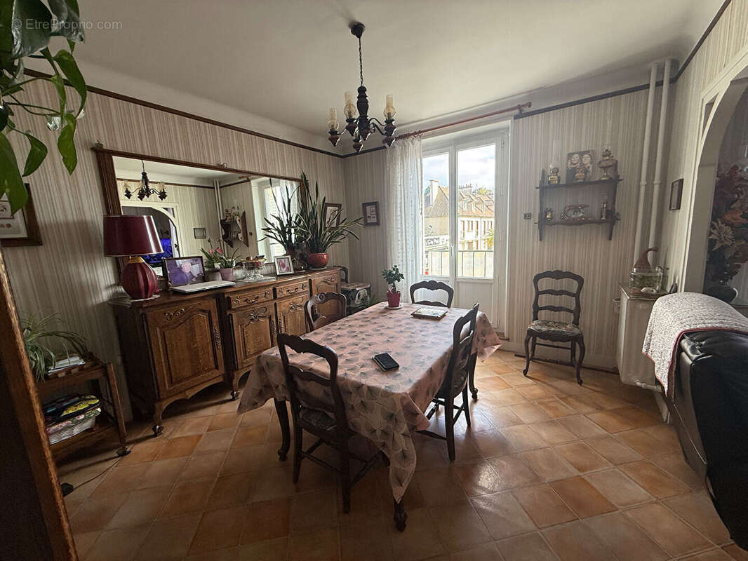 Maison à VIMOUTIERS