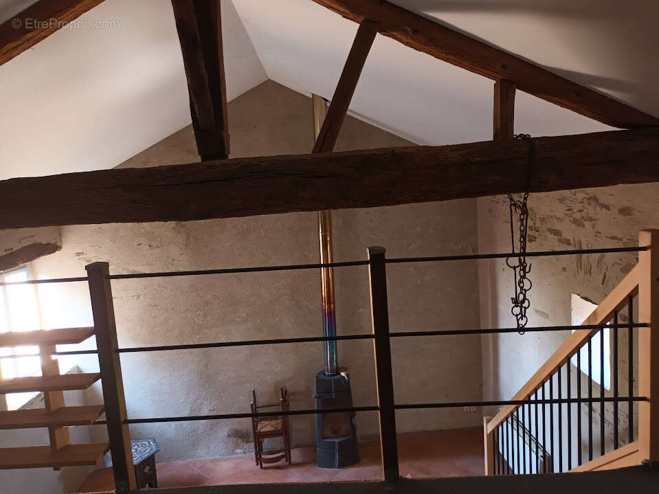 Maison à VILLARDONNEL