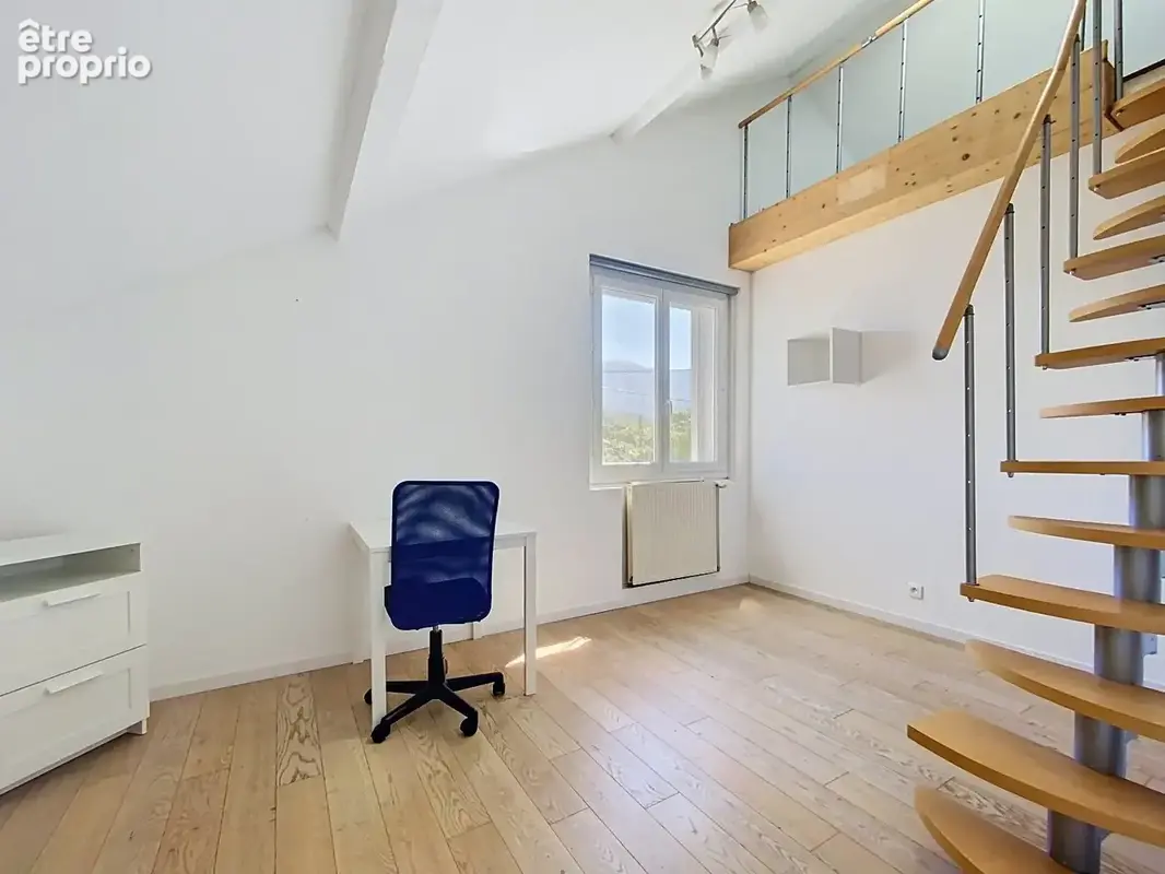 VILLA avec piscine - VIF - photo 9