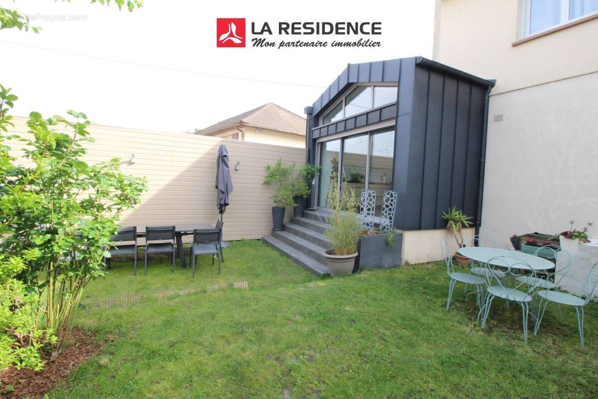 Maison à LE PETIT-QUEVILLY