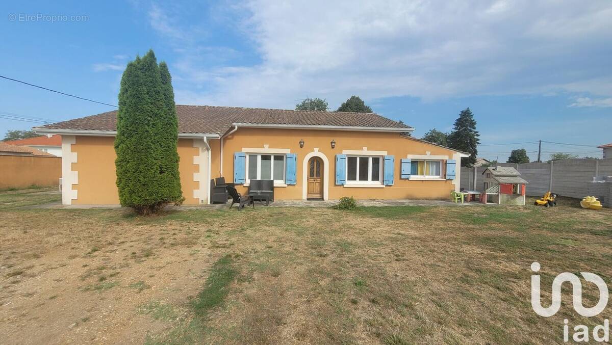 Photo 1 - Maison à LES EGLISOTTES-ET-CHALAURES