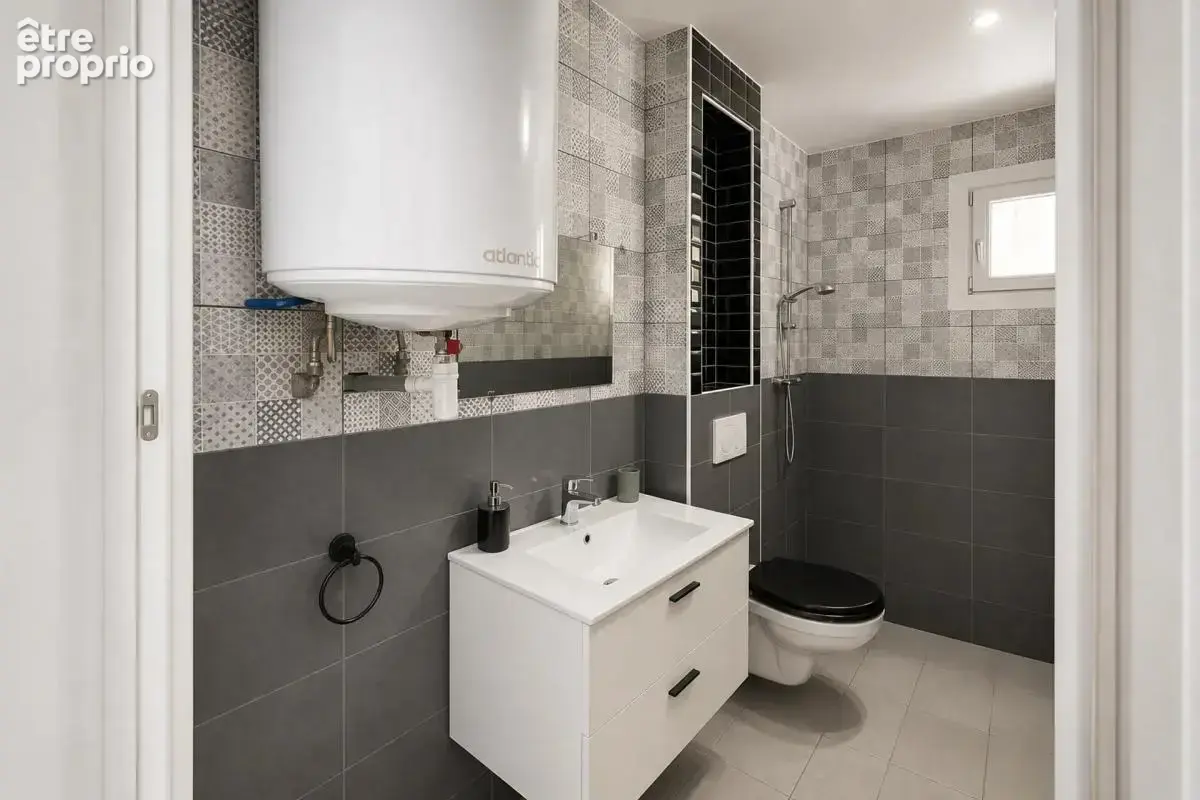 Maison de 7 pièces de 130 m² à Enghien-les-Bains - photo 9