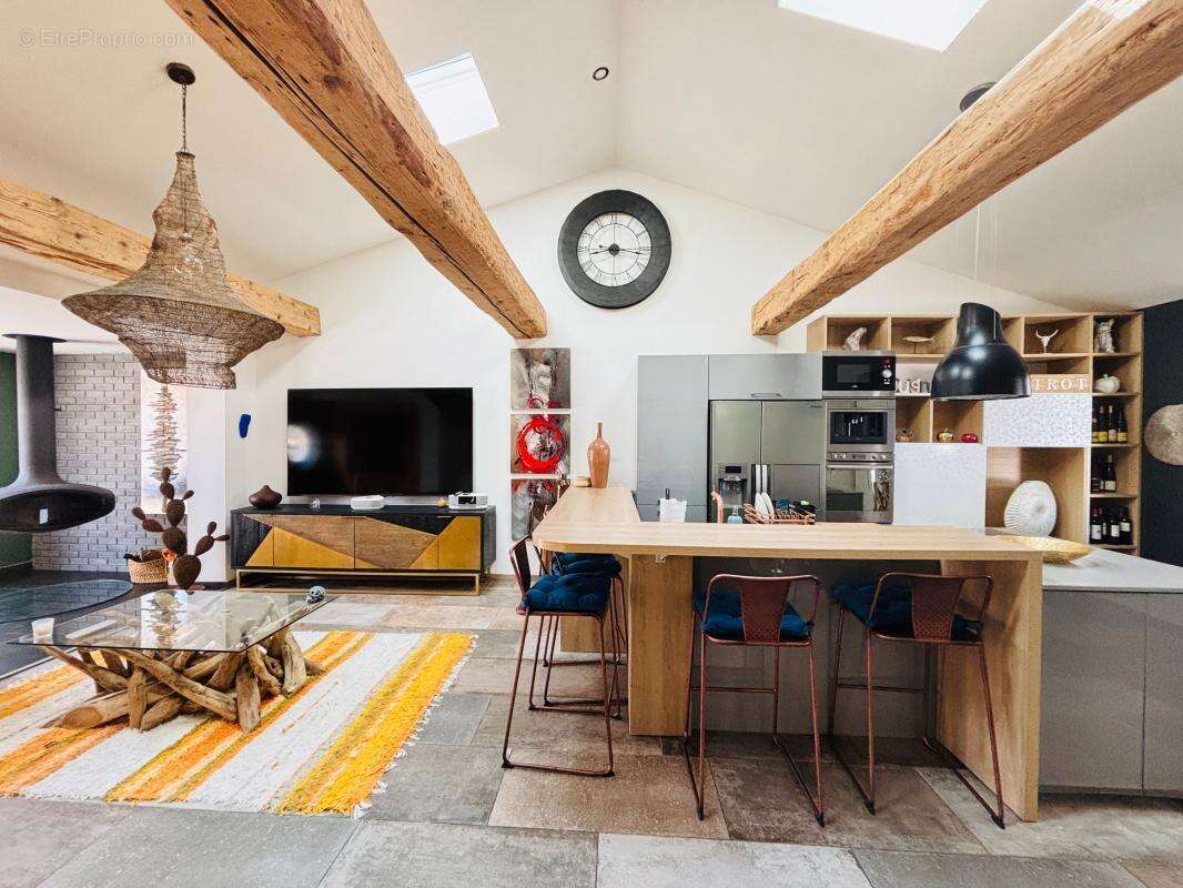 Appartement à CARCASSONNE