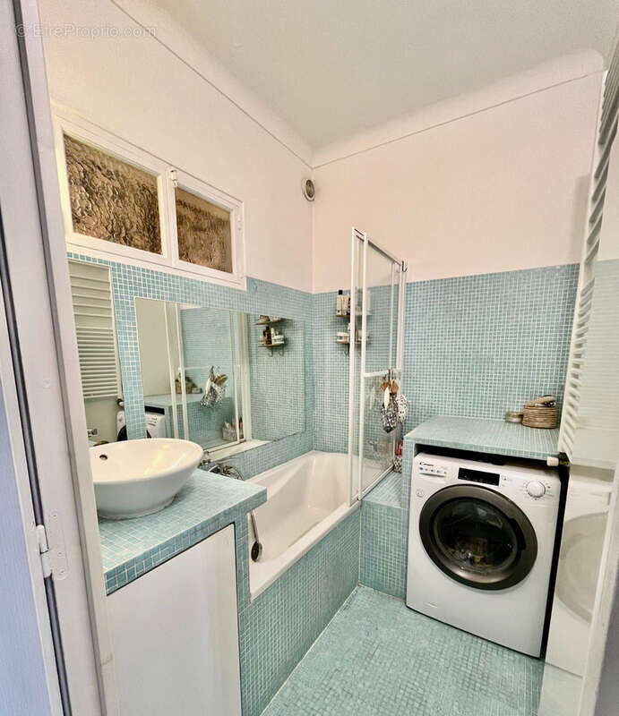 Appartement à VILLEFRANCHE-SUR-MER