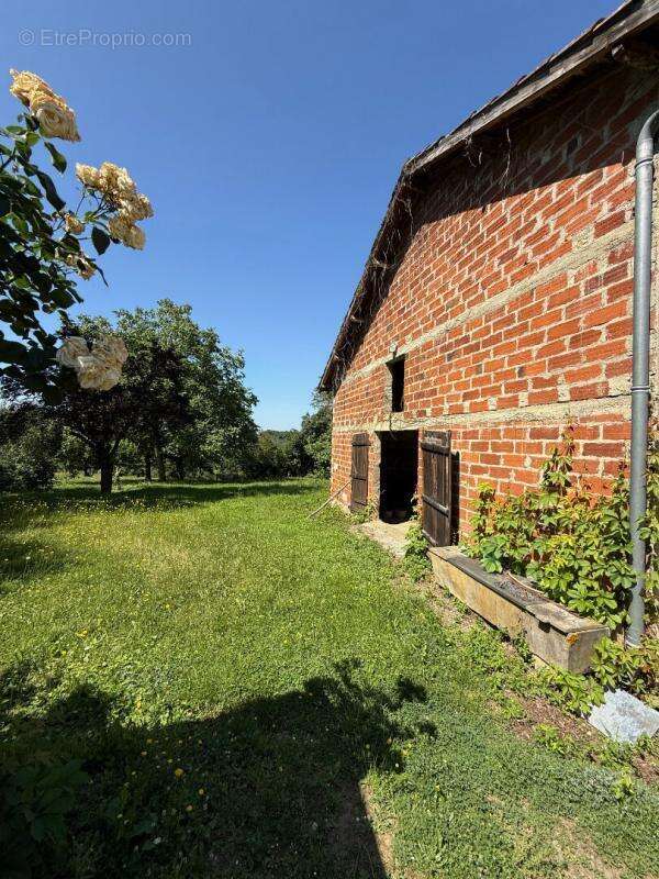 Maison à BEAUMARCHES