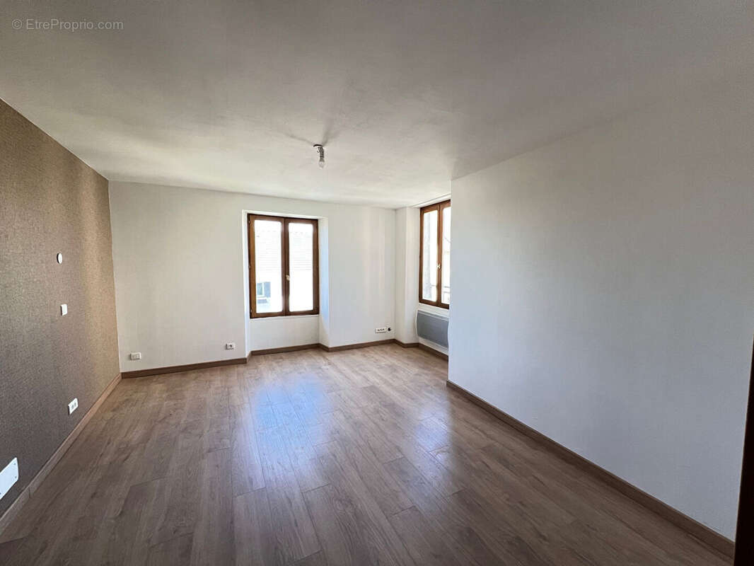 Maison à NANTEUIL-LES-MEAUX