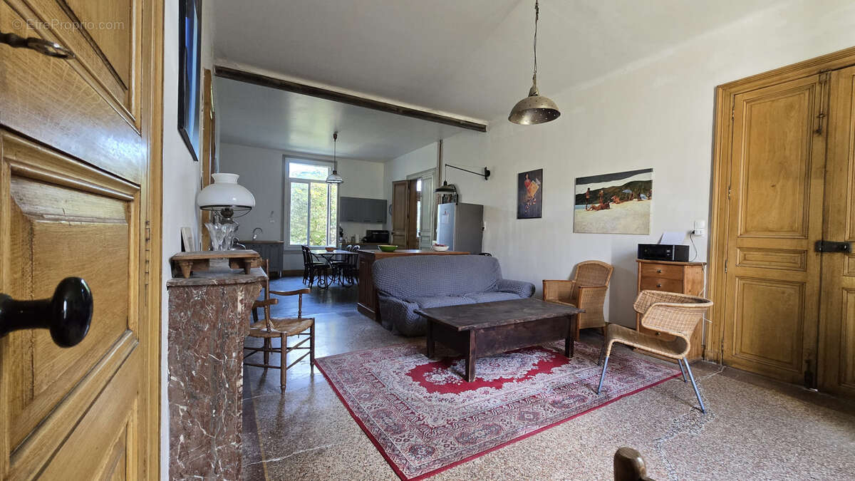 Maison à AIGUES-VIVES