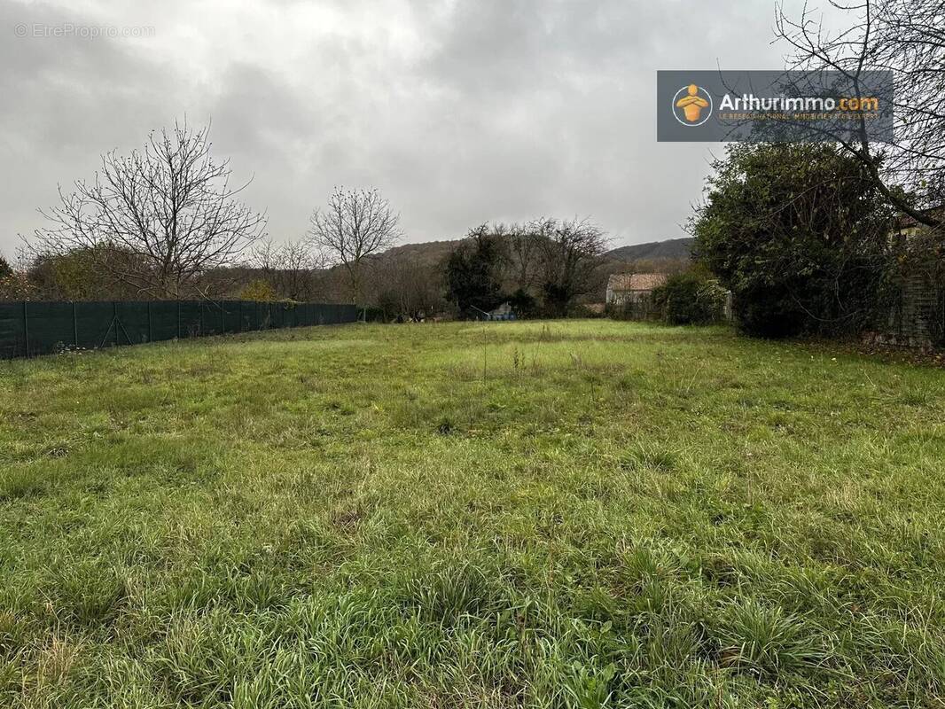 Terrain à LAVELANET