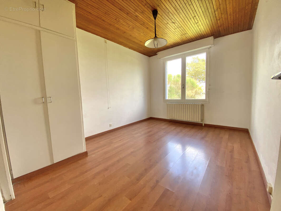 Maison à LANDEVIEILLE