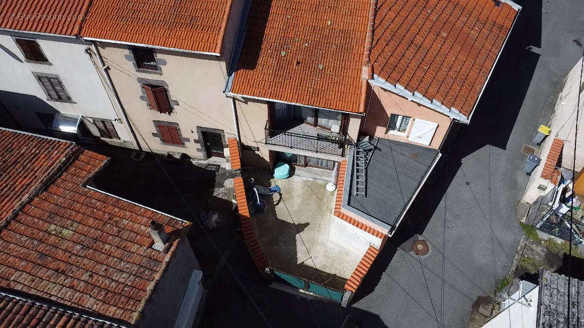 Maison à GERZAT
