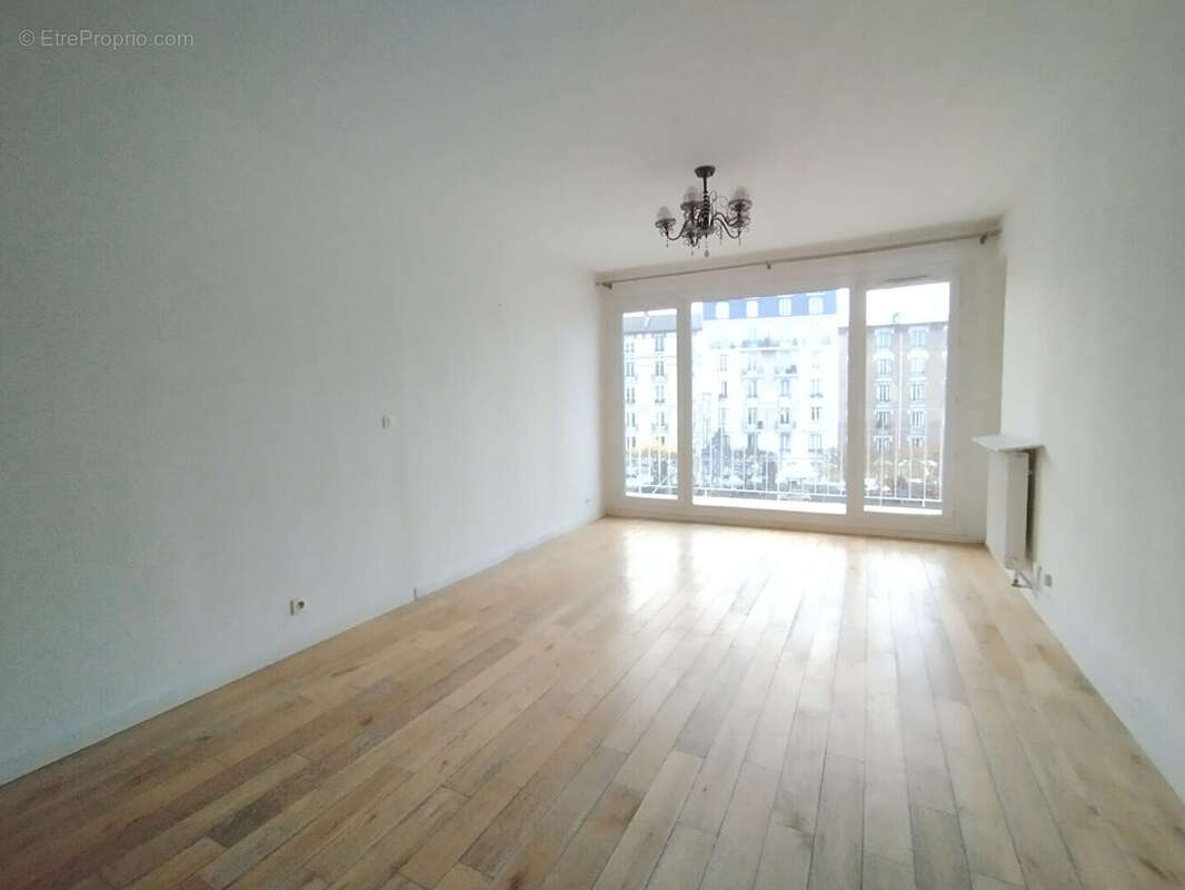 Bécon-les-bruyères / courbevoie - 4p - balcon et cave - photo 4