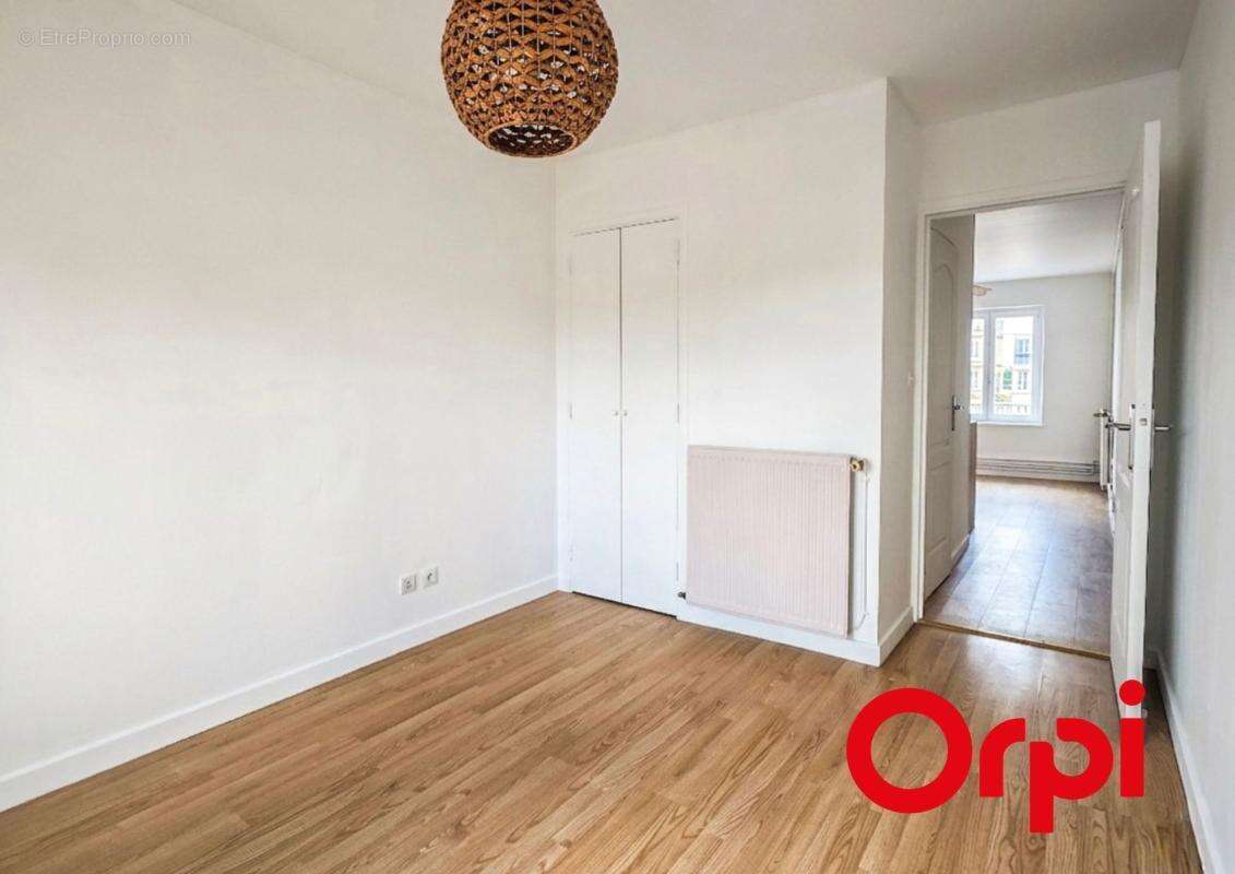 Appartement à LYON-8E