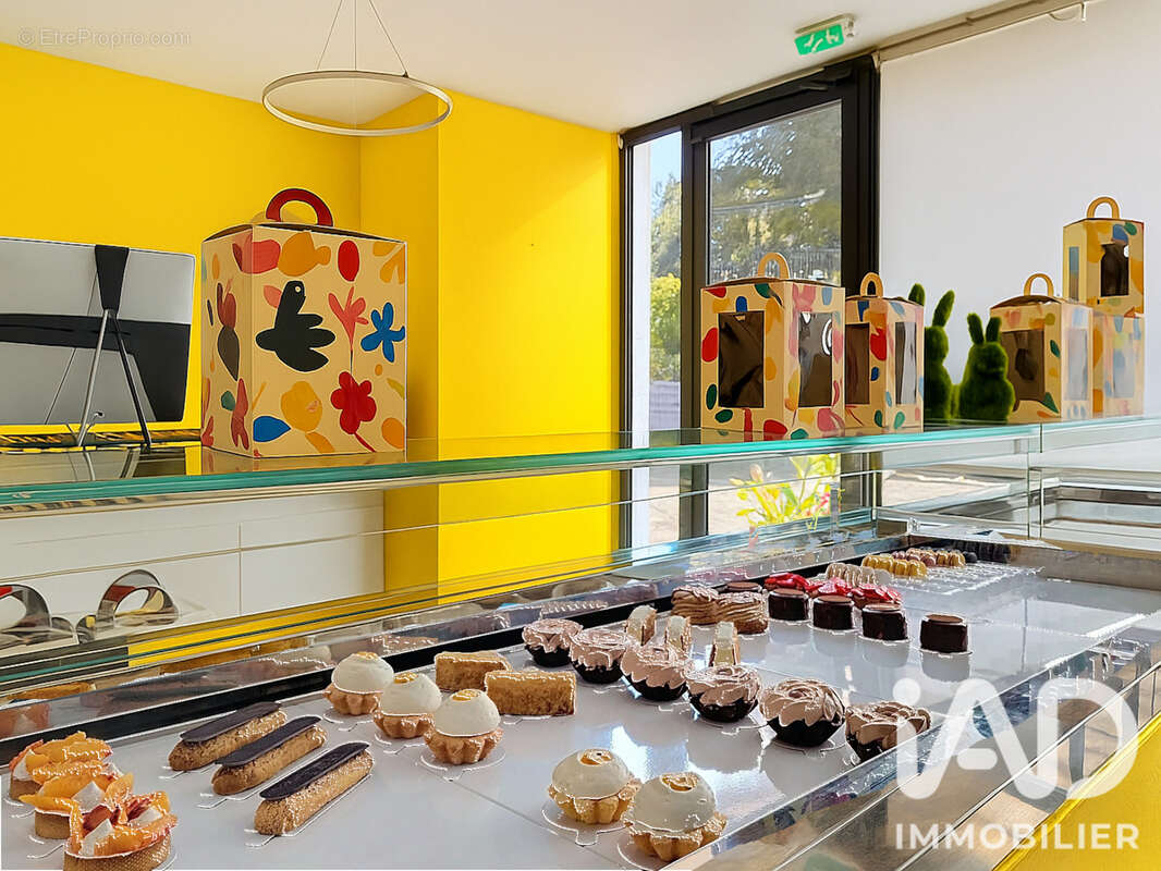 Commerce 87 m² à Basse-Goulaine  - photo 2