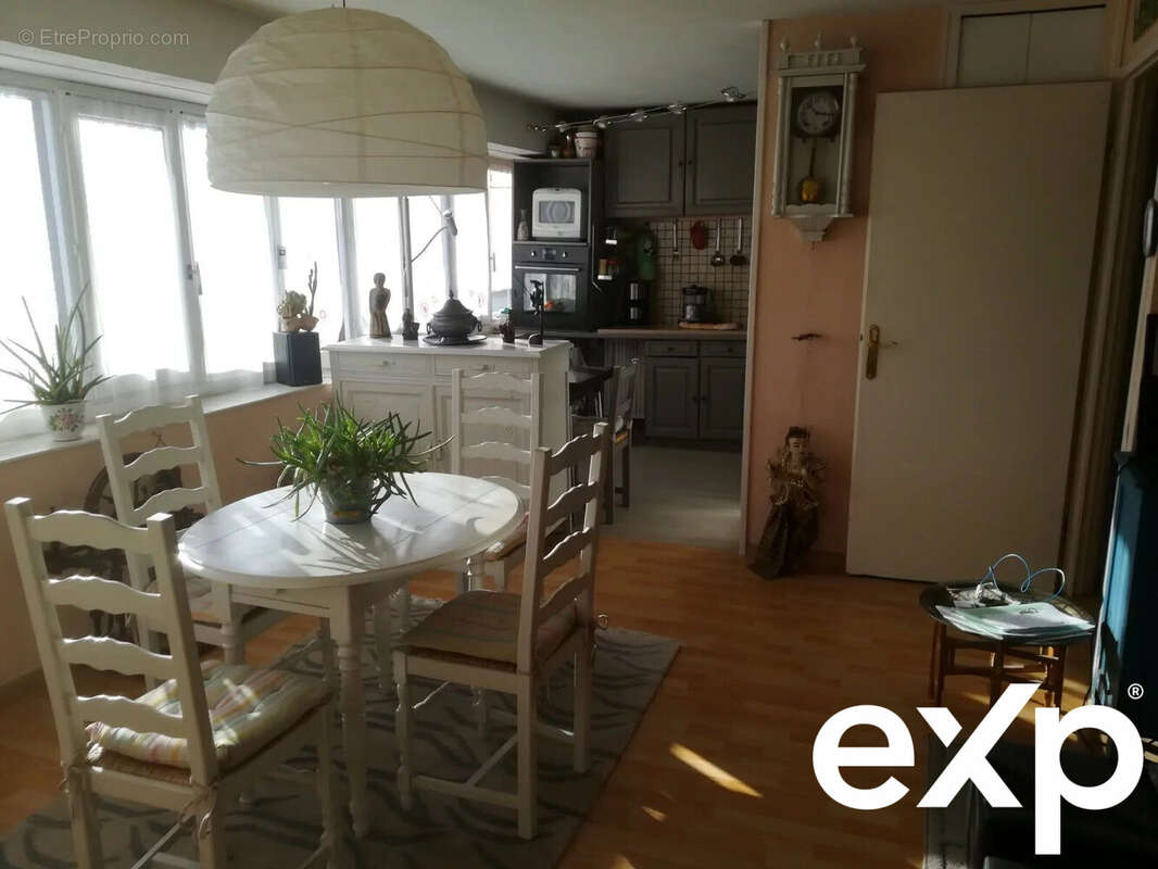 Appartement à RIS-ORANGIS